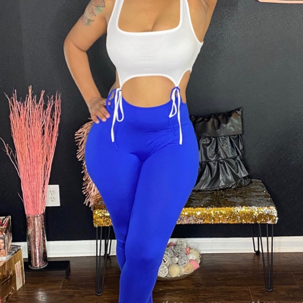 Jumpsuit - Picture 3 of 3